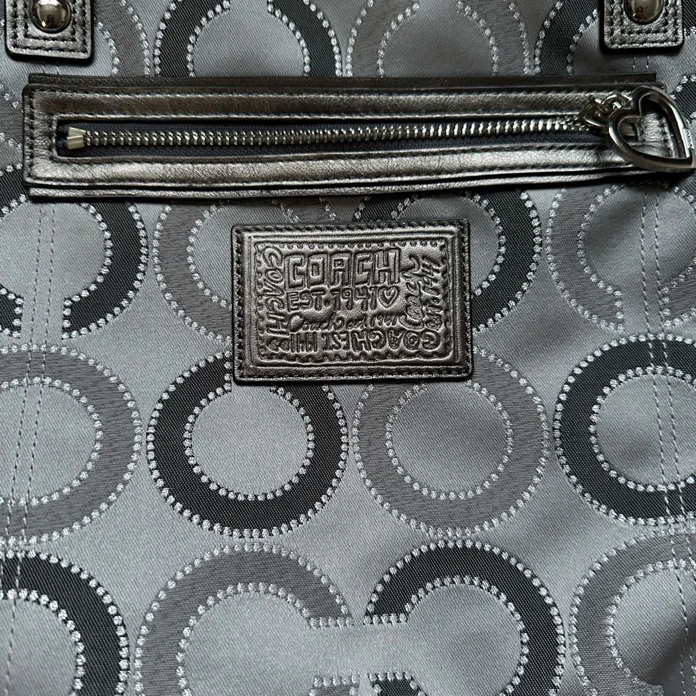 COACH Daisy D Satchel Bag Purse 28290E